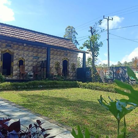 Zelobi Venture Hotel Kintamani  Exterior photo